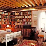 At Home A Palazzo